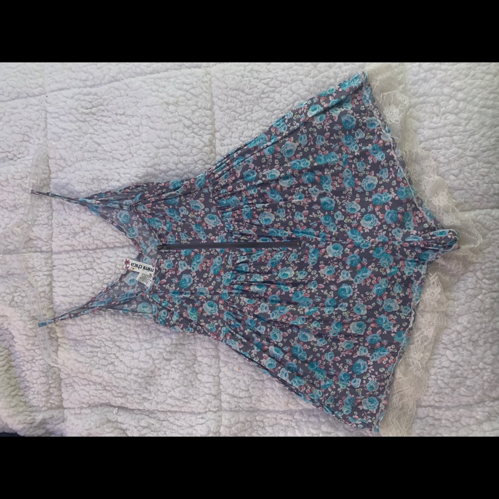 Romper - Picture 4 of 7